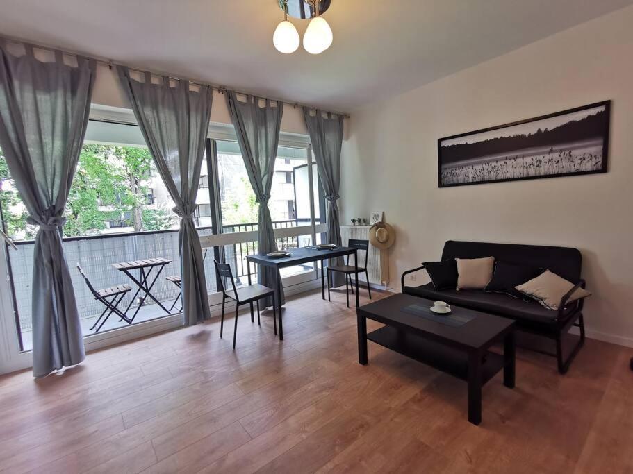 Cosy Apartment At Merignac-Centre Extérieur photo